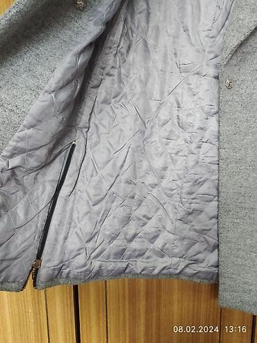 ecco 42: Пальто размер 42 в отличном состоянии. Производство - Турция — 2