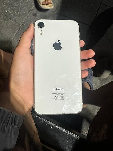 айфо 10: IPhone XR, белый цвет - Экран 6.1" Liquid Retina (IPS), True Tone — 2