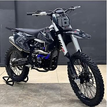 jet sky: .предзаказ.за 2-3 недели приедет в Бишкек. новый new Кроссовый — 4