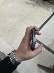 Акылдуу сааттар: IPhone Xr, Колдонулган, 64 ГБ, Кара, Каптама, 78 % — 2