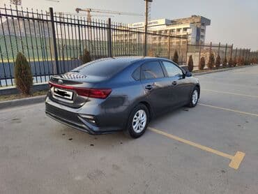 обмен машины ключ на ключ: Kia K3: 2019 г., 1.6 л, Вариатор, Бензиновая, Седан — 3