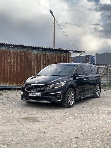 Kia Carnival: 2018 г., 2.2 л, Автомат, Дизель, Минивэн