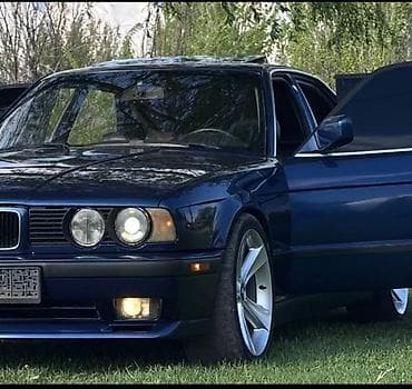 forester 2003: BMW 5 series: 1988 г., Седан — 3