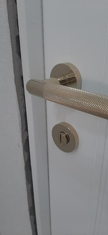 услуги открыть дверь: Дверь: Установка, Бесплатный выезд — 9