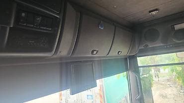neta ls: Тягач, Renault, 2002 г., Без прицепа — 6