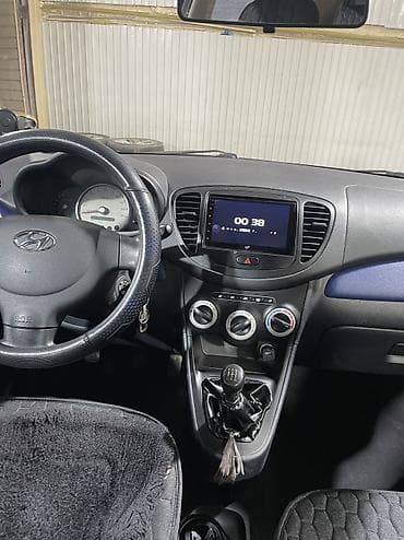 hyundai atos: Hyundai i10: 2008 г., 1.1 л, Ручные, Бензин, Хэтчбэк — 6