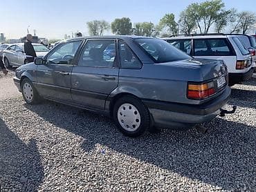 скутер с бензином: Volkswagen Passat: 1989 г., 1.8 л, Ручные, Бензин, Седан — 8