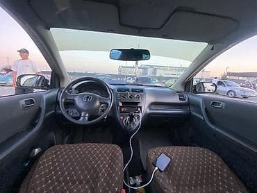 хонда степ эреф 1: Honda Civic: 2001 г., 1.4 л, Кол менен иштөөчү, Бензин, Хетчбек — 5