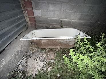 чугунный радиатор: Чугунная ванна прямоугольная, эмалированная. Характеристики: - — 2