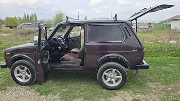 дверь на ниву: ВАЗ (ЛАДА) 4x4 Нива: 2008 г., Ручные, Бензин, Внедорожник — 2