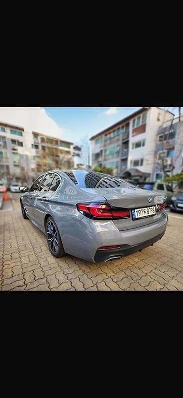 mir muz: BMW 5 series: 2022 г., Бензин, Седан — 4