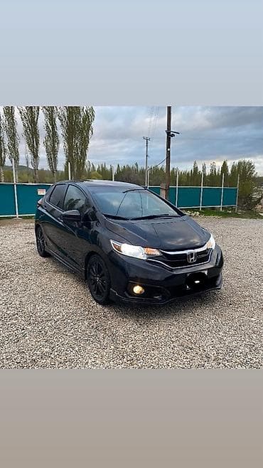 люки крыши: Honda Fit: 2017 г., 1.5 л, Ручные, Бензин, Хэтчбэк — 2