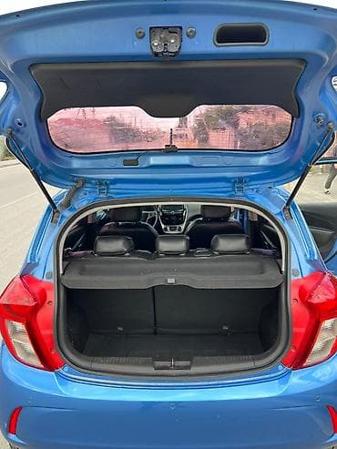 Продажа авто: Chevrolet Spark: 2017 г., 0.1 л, Автомат, Бензин, Хэтчбэк — 6