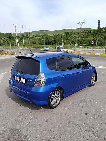 обвес на хонда аккорд 7: Honda Fit: 2005 г., 1.5 л, Вариатор, Бензин, Хэтчбэк — 3