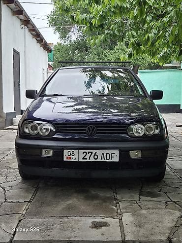 210 cdi: Volkswagen Golf: 1995 г., Механика, Бензин, Хэтчбэк — 1