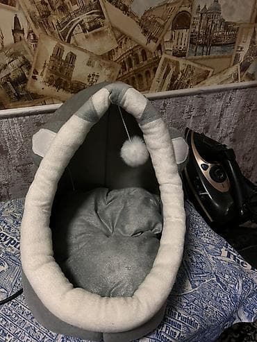 Домик-лежанка для кошки/небольшой собаки Б/у 800 с