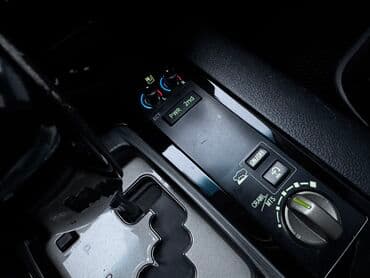 фреон авто кондиционера: Toyota Land Cruiser: 2013 г., 4.5 л, Автомат, Дизель, Внедорожник — 28