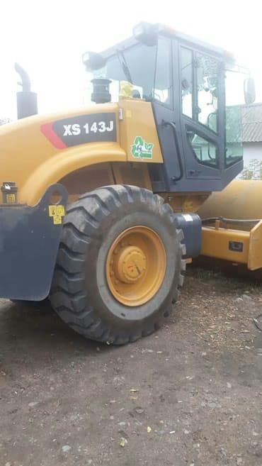 разнорабочий ош: Сдается в аренду каток 4.тн и 14 тонный для грунтовых и асфальтных — 2