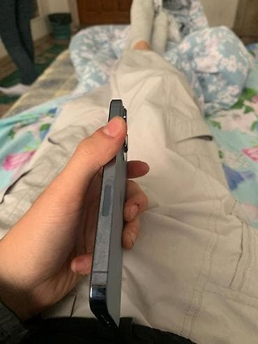 айфон 13 в кыргызстане: IPhone 13 Pro, Sierra Blue — 2