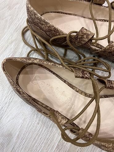 балетки новые: Балетки Bershka
Размер: 38 — 3