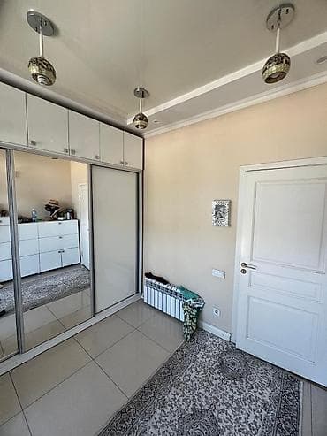 этаж: 🏡 Продаётся Дом в ж/м Киргизия-1, г. Бишкек! 📐 Площадь дома: ~250–300 — 10