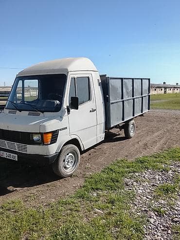 рено мак: Легкий грузовик, Mercedes-Benz, Стандарт — 2