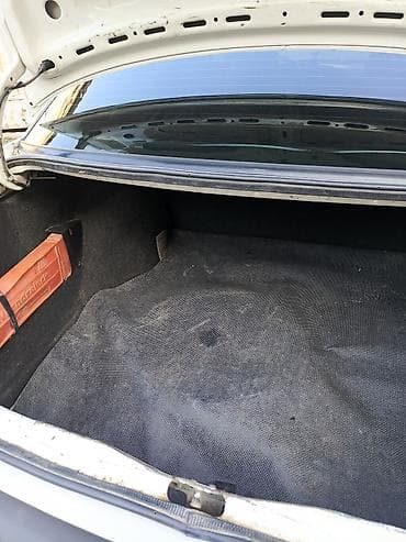 Volkswagen: Volkswagen Passat: 1988 г., 1.8 л, Механика, Бензин, Седан — 10