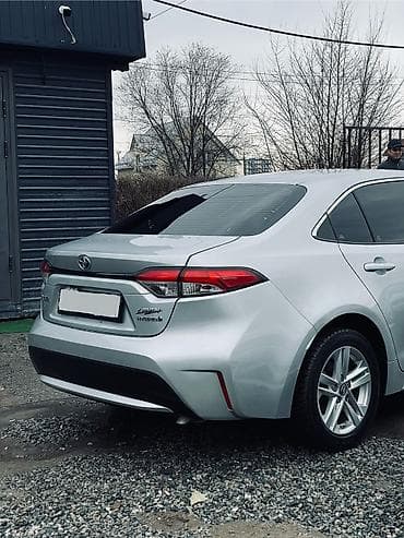 levin: Toyota Levin: 2020 г., 1.8 л, Автомат, Гибрид, Седан — 1