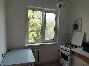 3: 3 комнаты, 58 м², 4 мкр 104 серия, 4 этаж, Косметический ремонт — 7