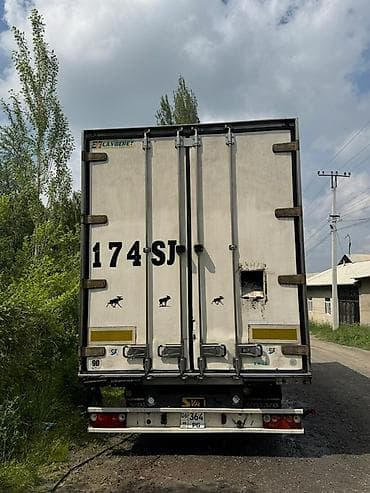 гольф 4 1999: Грузовик, Volvo, 4 т, Б/у — 2