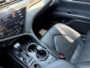 Транспорт: Toyota Camry: 2019 г., 2.5 л, Автомат, Бензин, Седан — 10