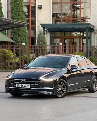гибрид цена: Hyundai Sonata: 2020 г., 2 л, Автомат, Бензин, Седан — 4