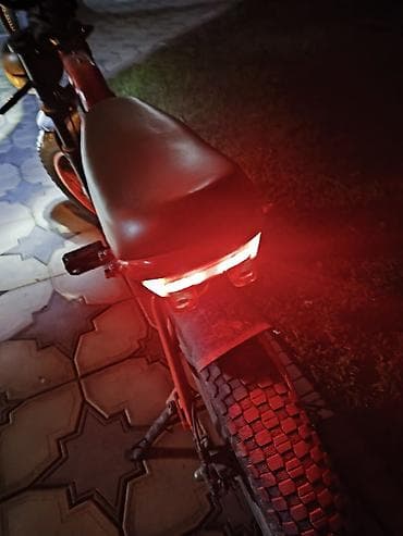 4 местный велосипед: Электровелосипед, Б/у — 4