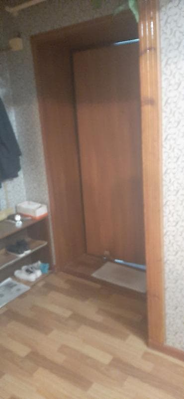 не пригодился: 1 комната, 62 м², Индивидуалка, 2 этаж, Старый ремонт — 3