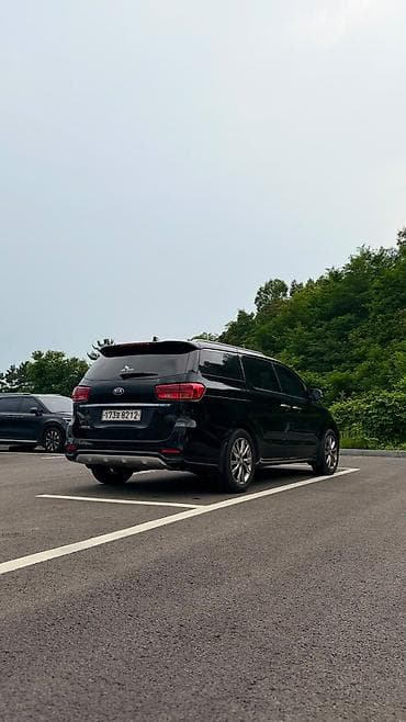мега авто: Kia Carnival: 2019 г., 2.2 л, Автомат, Дизель, Минивэн — 10