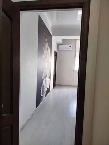 квартира студия с панорамными окнами: 2 комнаты — 8