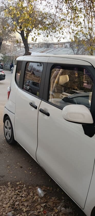 срочно продам авто в связи с переездом: Kia Ray: 2021 г., 0.1 л, Автомат, Бензиновая, Минивэн — 2