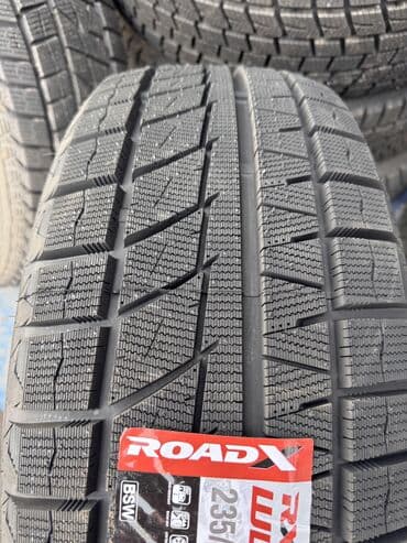 купить набор ключей: Резина размер 235/55/19 4 шт Roadex Зима липучка без шумная резина — 3