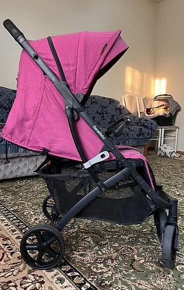 Коляски: Прогулочная коляска BeneBaby, цвет фуксия. Особенности: - Легкая — 1