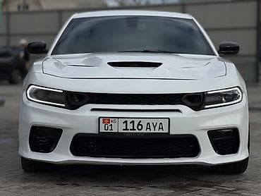 красный салон: Dodge Зарядник: 2020 г., 5.7 л, Бензин, Седан — 5