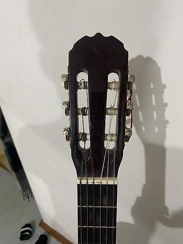 советские гитара: 🎸 Продаётся классическая гитара в отличном состоянии! Идеальный — 4
