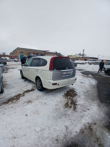 купить фуру с прицепом бу: Honda Stream: 2002 г., 1.7 л, Автомат, Бензин, Минивэн — 3