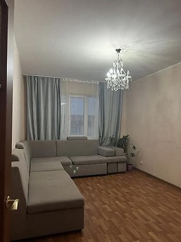 сдаю кв улан 2: Улан мкр Сдается 2-х ком квартира Серия: 106 Этаж: 8/10 С мебелью — 6