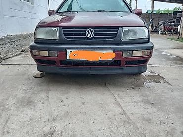 Volkswagen: Volkswagen Vento: 1993 г., 1.8 л, Газ, Седан — 6
