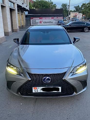 Lexus: Lexus ES: 2022 г., 2.5 л, Вариатор, Гибрид, Седан — 8