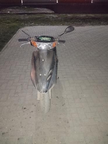 Мототехника: Тип скутера Honda, 50 куб. см, Бензин — 2