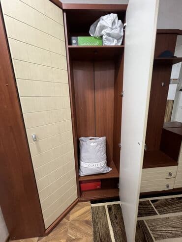 продаю шкаф бу: Прихожая шифоньер — 3