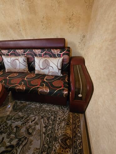 диван для прихожей банкетка в прихожую: Прямой диван, Трехместный — 1