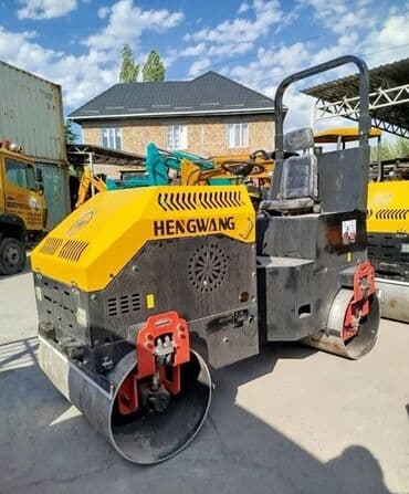 Компания Japan Start продаёт КАТОК ТАНДЕМНЫЙ HWD08 (ДВУХВАЛЬЦОВЫЙ)