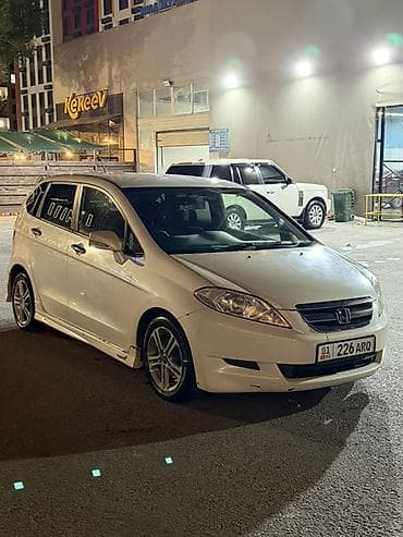 211 2 7: Honda Edix: 2004 г., 2 л, Автомат, Газ, Минивэн — 2